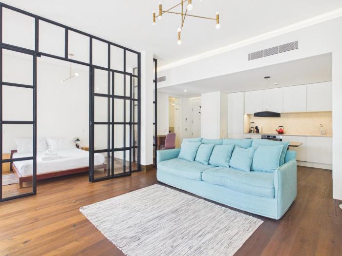 Mouraria Flat · Pool, Gym, Parking, Elevator & AC | By Airnest