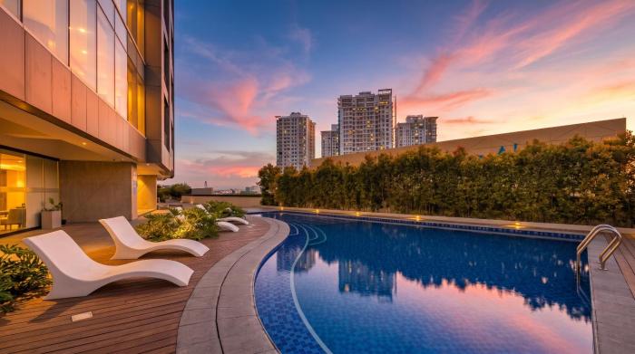 Aeon Towers Private Residential Apartments I Next to Abreeza Ayala Malls I Prime Location l Fast Wifi l Free Pool I Managed by Bleuspace