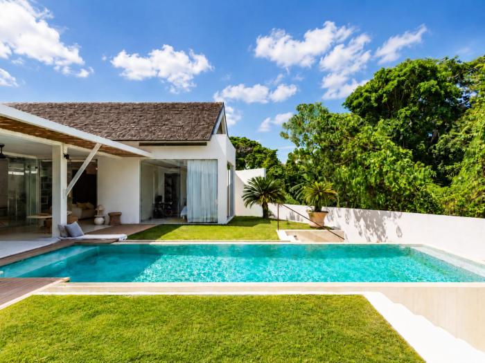 Villa Mcgilla - Private Riverside Villa in Central Pererenan