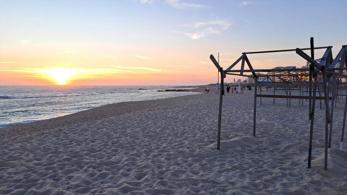 SUNSET APTO