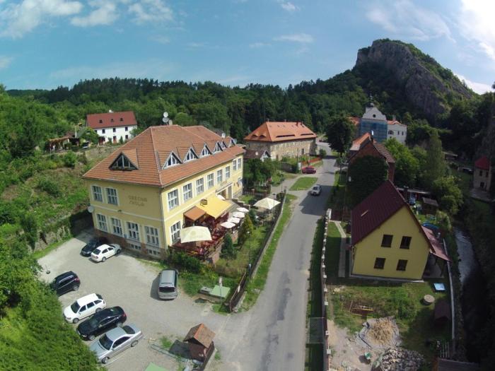 Penzion Obecná Škola