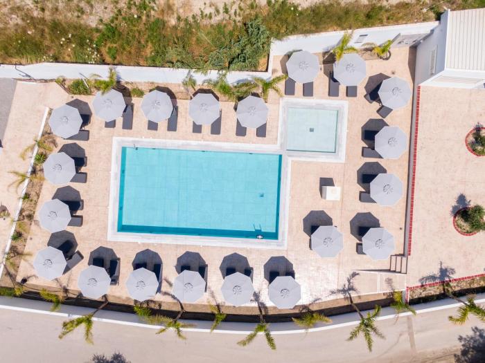 Oros Paradise Hotel
