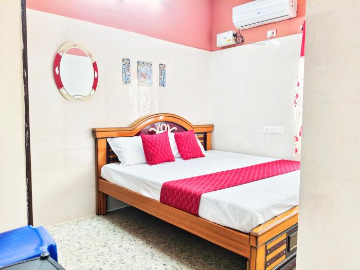Hotel Jyothi Kumar Royal Ac,Non Ac Rooms