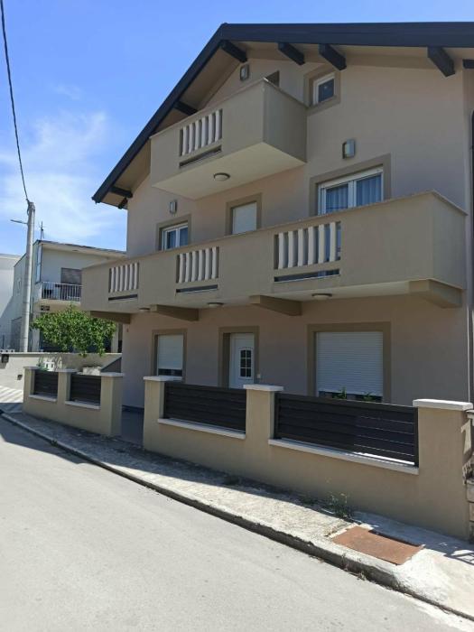 Apartman Sara