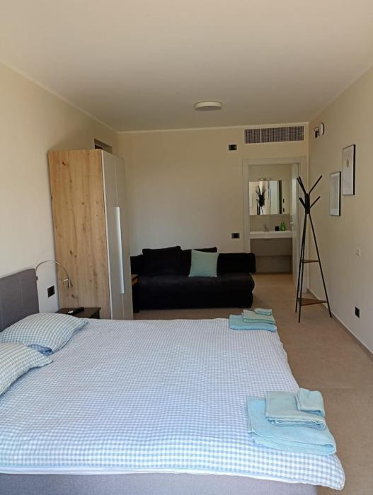 Moon room of Como