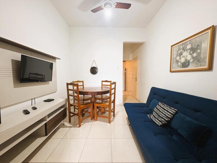 Apartamento Muito Bem Localizado em Copacabana