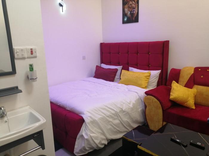 Godvari Hawaii Executive Furnished Studio Apartment