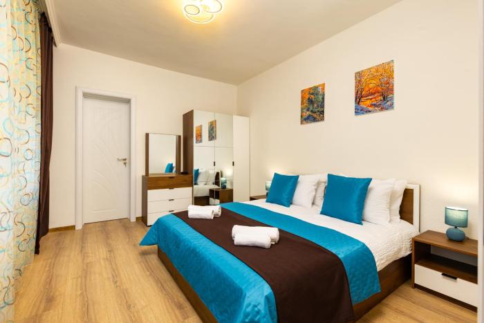 Modern 1BR Apt with Private Garage near Mall Plovdiv, Pulmed and Rowing Canal