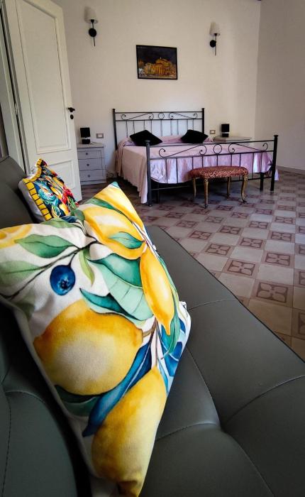Vivaldi Holidays Historic house in the center of Palermo