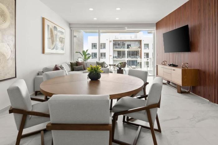 Cormoran 503 3BR Prime Downtown Los Cabos Walk to Beach