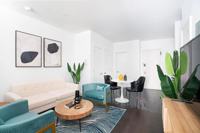 444 Midtown Apartments