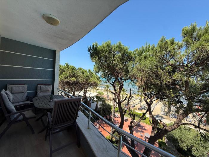 Mias Sea View Apartment