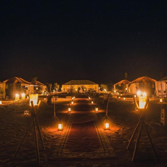 Luna Desert luxury camp