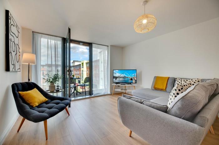 Stephenson View Stylish Staycation City Break