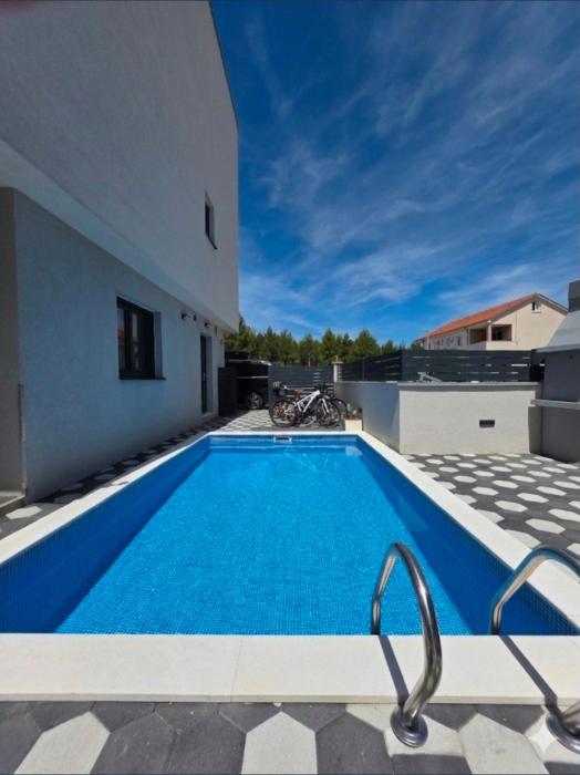 VillaMIA Croatia 10 Persons - heated pool - jacuzzi-boat tours-Luxury