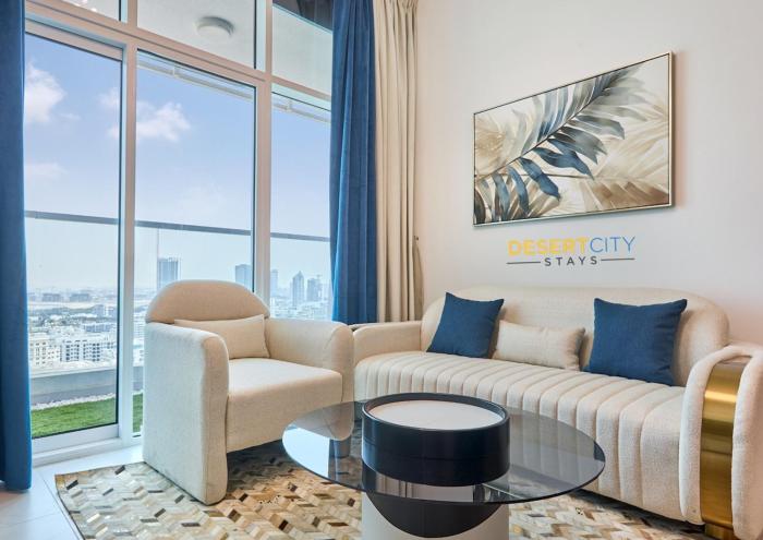 Dubai Science Park View Apartment by Desert City Stays