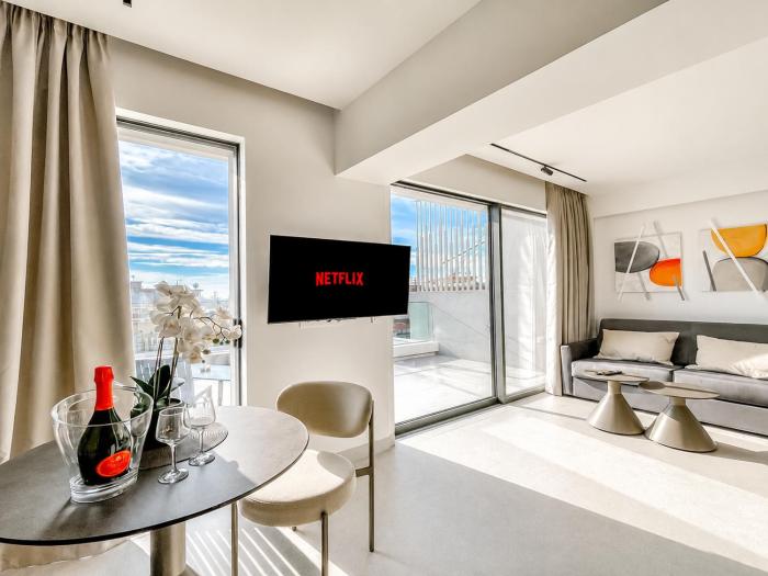 Luxury Penthouse 1BR Central Thessaloniki