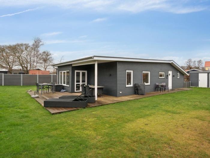 Holiday Home Ejler - 275m from the sea by Interhome
