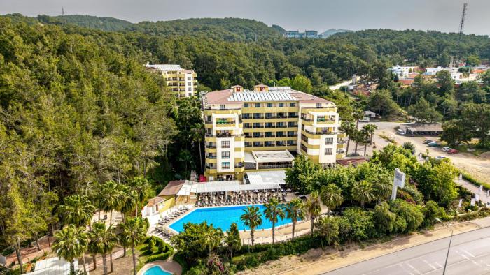 Miarosa İncekum Beach