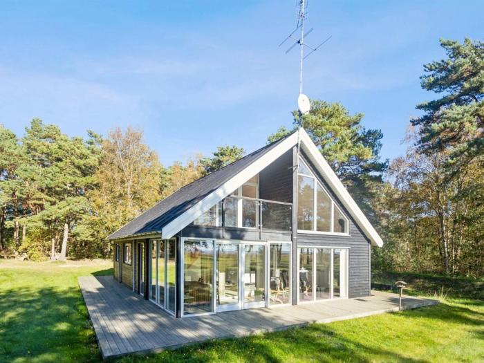 Holiday Home Aman - 100m from the sea by Interhome