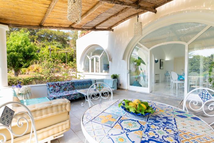 Villa Luminis Capri by Gocce Villas