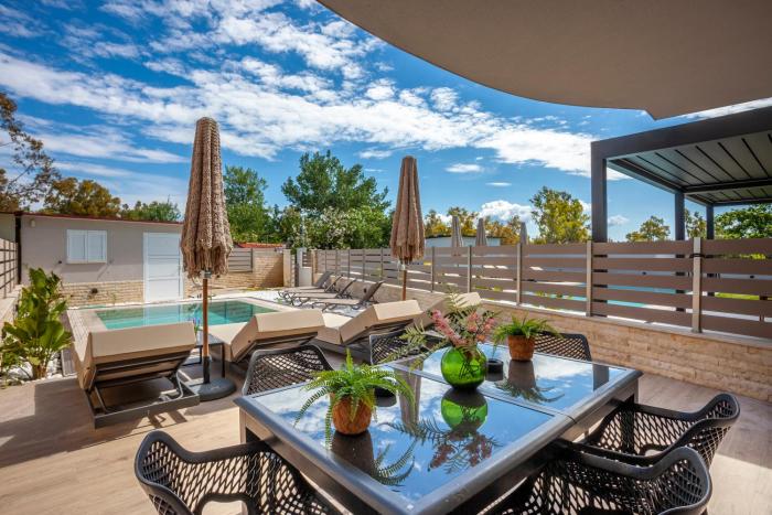 Villa Olia with private pool