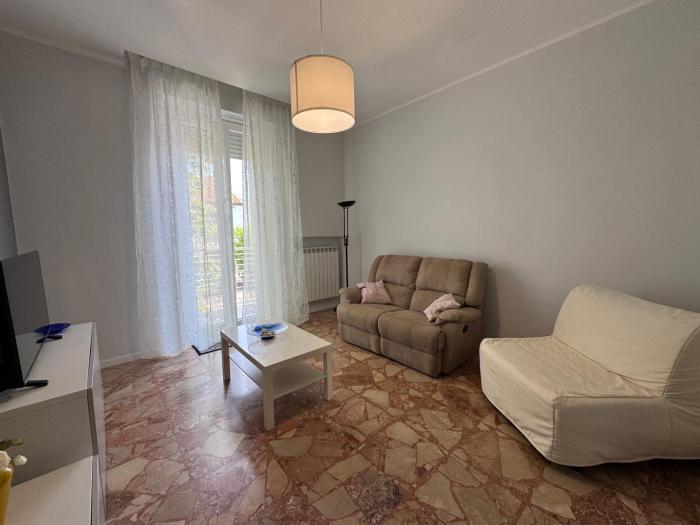 Seaside Apartment - Casa dAvalos 190