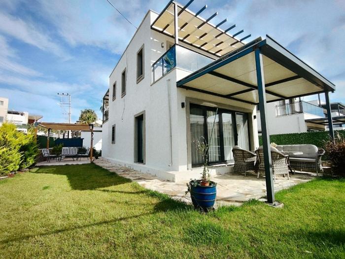 Sea View Villa 2 Minute Walk to the Beach Akyarlar Bodrum