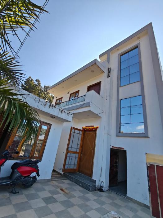River side home stay