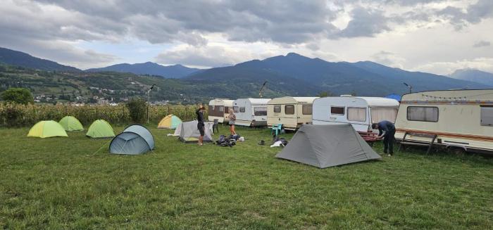 Lakeside Camping