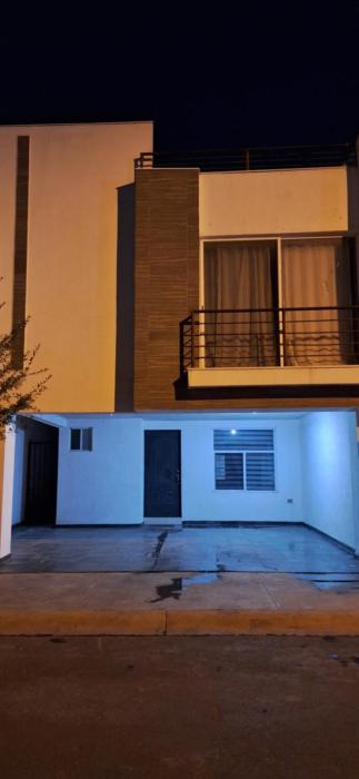 Casa acogedora y equipada con amenidades en privada no generamos cfdi
