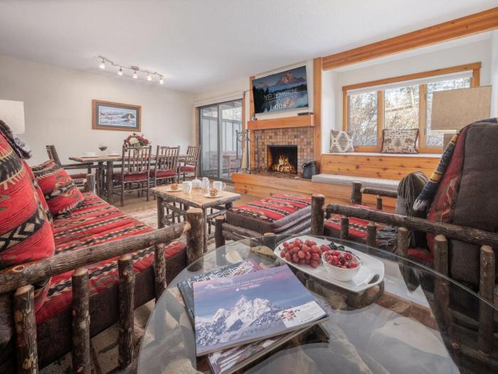 RMR: Chokeberry 3813 Condo in The Aspens