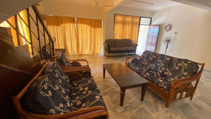 JAST 9 Homestay
