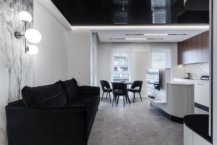Kwiatkowskiego Superior Apartment by BookingHost