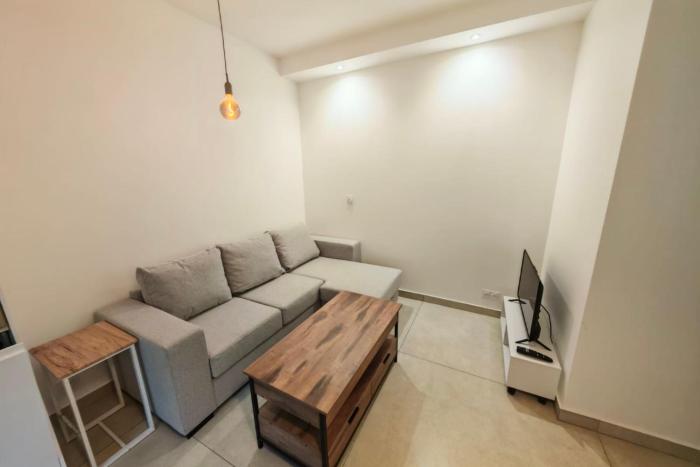 2-bedroom apartment in Nice sleeps 4