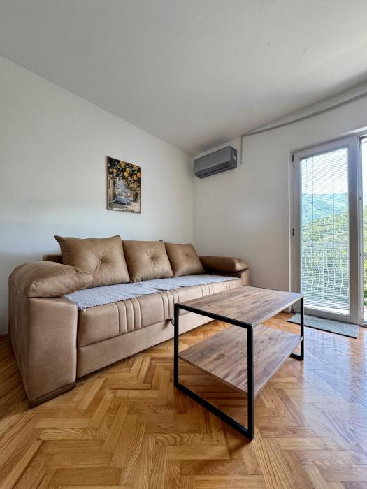 Vila Danica, Zelenika, Herceg Novi
