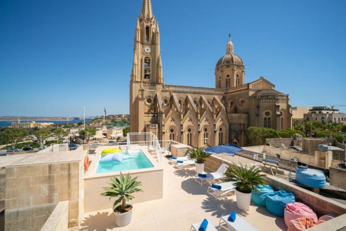 The White Knight Premium Boutique Hotel