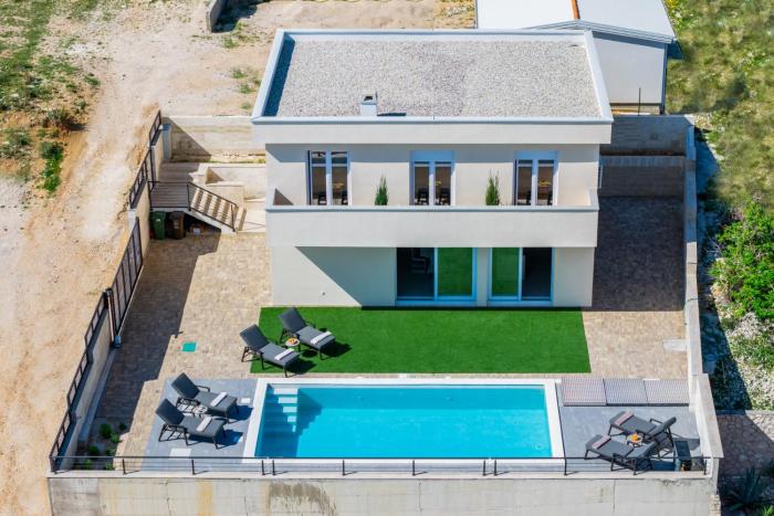 Villa Storia in Pag - Haus für 6-8 Personen