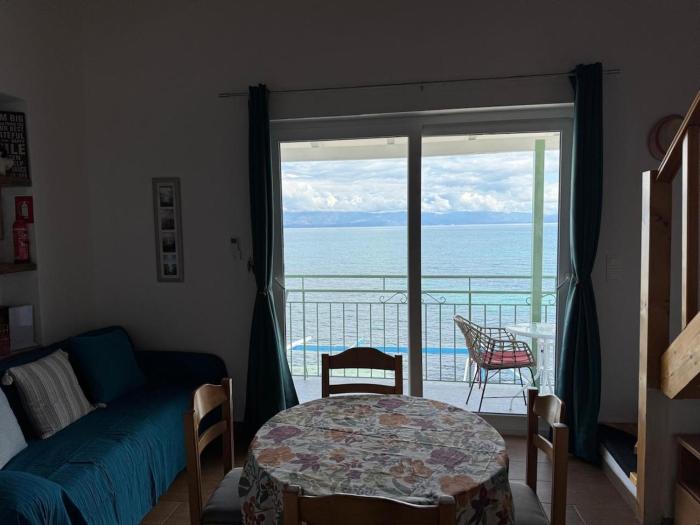 Aura Sea view Beach Apartment Benitses