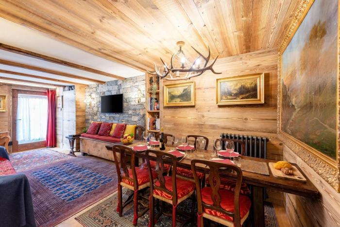 Beautiful Apartment In Courmayeur - Happy Rentals