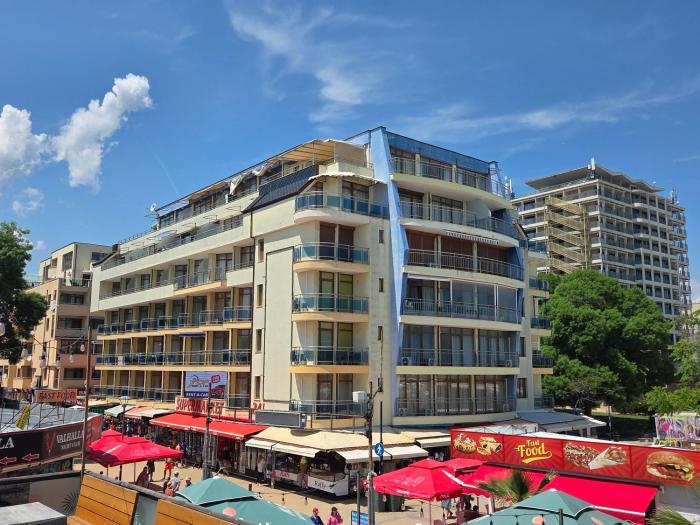 Martino - 2 Sea view apartment Sunny Beach