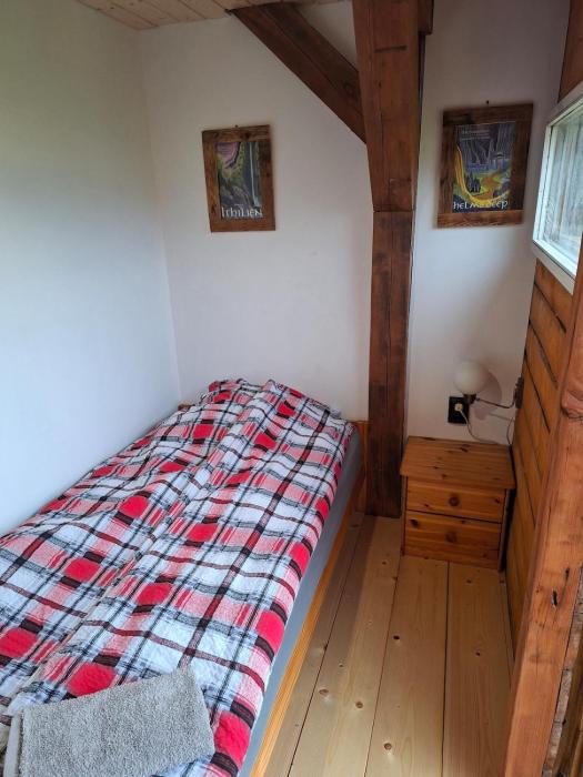 A travelers small house Mały domek podróżnika