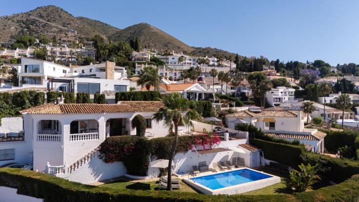 Villa Sabine - Spectacular Sea View Villa in Capel