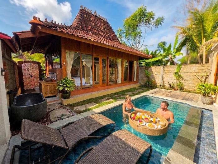 Ayuning Private Villas