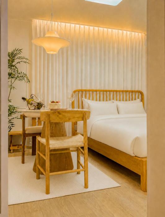 Itaewon, Haebangchon, 10 mins from Jongno, Euljiro, Accommodation for 4