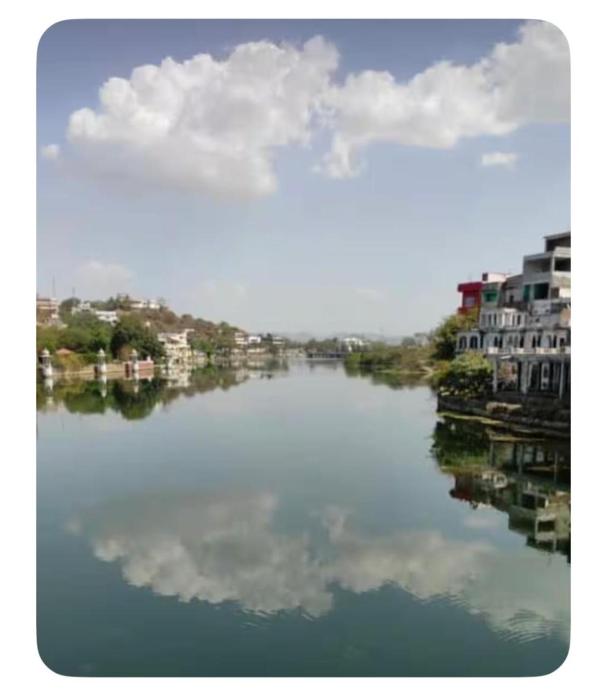 Shaivya lake retreat