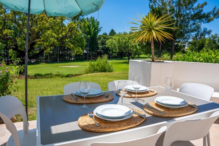 Estima Golf House by Stay ici