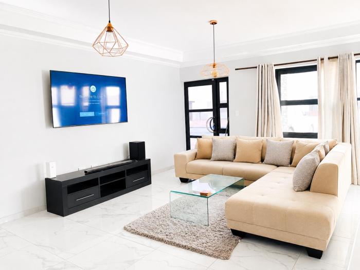 TETEK Spacious & Private Air-Conditioned 1-Bedroom