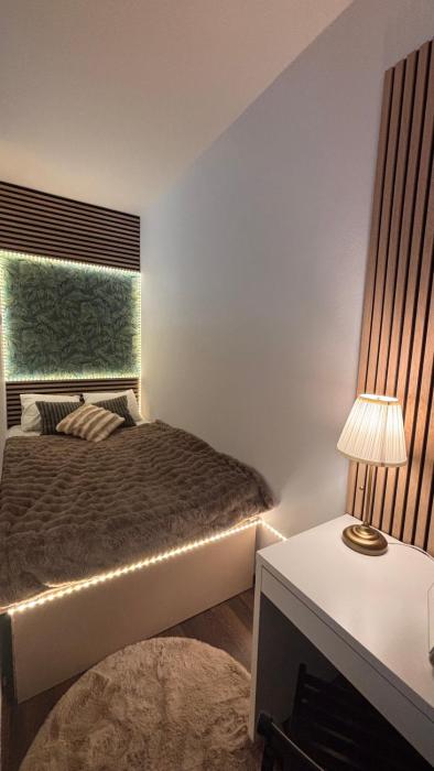 Elegant Escape apartment VI - City Centre & Free Parking