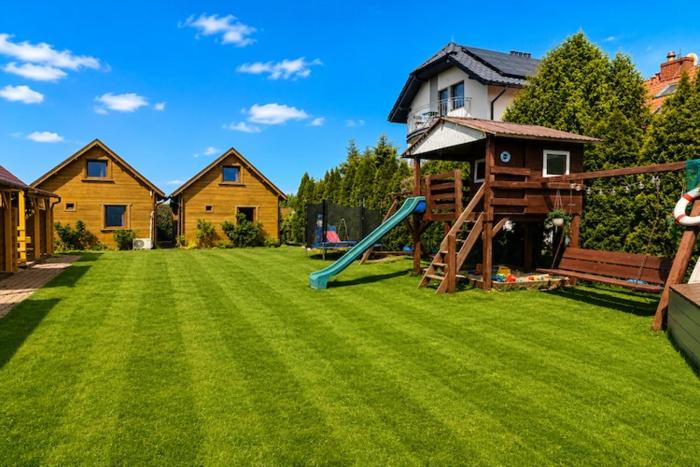 Cottages for 4 people with a swimming pool